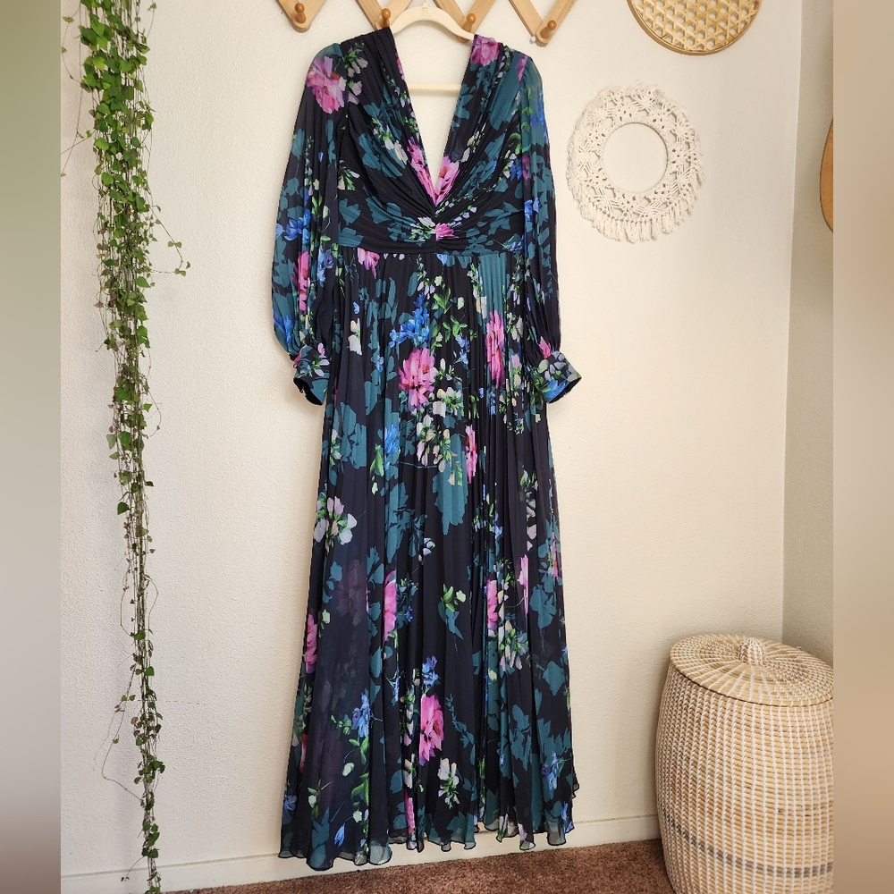 Badgley Mischka Pleated Gown